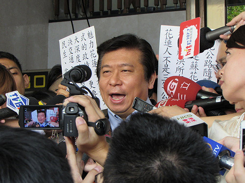 檢疑張顯耀透過秘書、台商  洩密國台辦