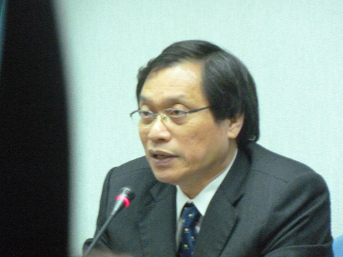 扁移監培德  藍委：最適切處置