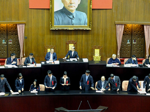 立院通過顏大和任檢察總長人事案