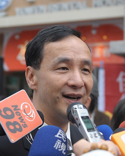 賴素如涉貪遭聲押  郝遺憾 朱痛心