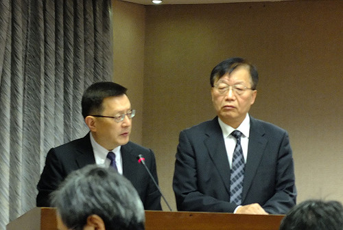 殺警案迅速破  立委批324警打人遲無交代