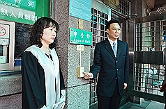 遭爆料索賄  卓伯源怒駁提告