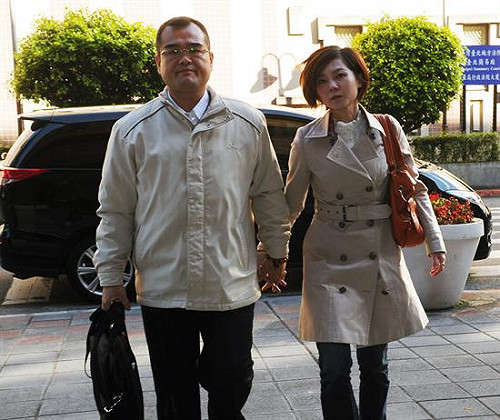 法院裁准  林益世可回高雄過年