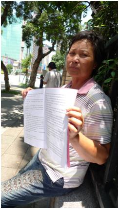 劉政鴻見吳敦義    場外抗議 :勿剝奪農民權利