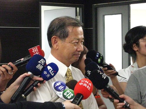 國光董事長允諾成立白海豚基金會