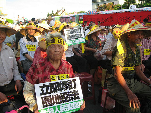 台灣人民挺農村  0717凱道守夜