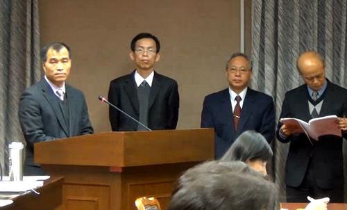 沒貼eTag不能上國道？立委批遠通欺騙