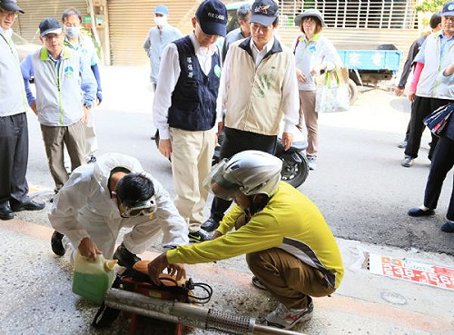 登革熱單日新增296例  最快明天破萬例