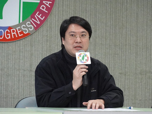 二代健保今闖關 綠民調：78%不瞭解