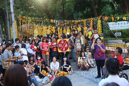 萬隻紙鶴悼枉死  學者批狂犬病實驗無意義