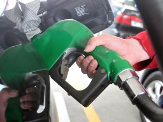 油價連降11週 18日汽柴油每公升降0.1元