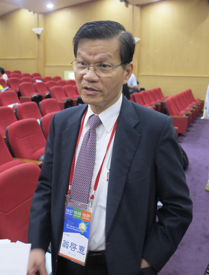 資金不正當 翁啟惠：拒頂新贊助的食安會