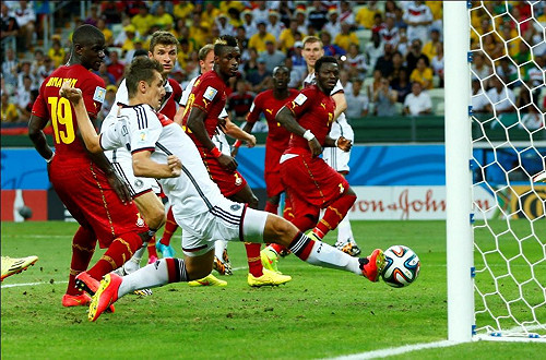 踢平迦納  德「K神」克洛澤追平羅納度