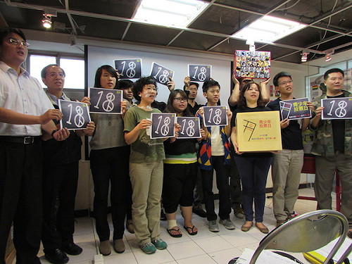 籲下修投票年齡  民團自辦青少年投票日