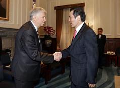 馬英九：盼台俄實施相互免簽並開放直航