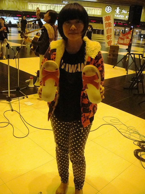 公司擺空城計 華隆自救會悻悻而歸