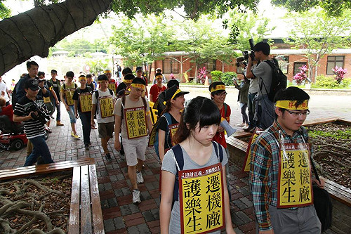 樂生百人苦行17公里  要求新莊機廠停工