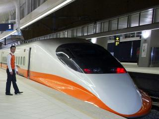 高鐵特許權欲延99年  高鐵局暫駁回