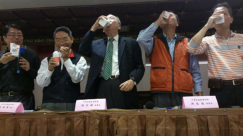 要商周道歉澄清  酪農協會：不排除提告