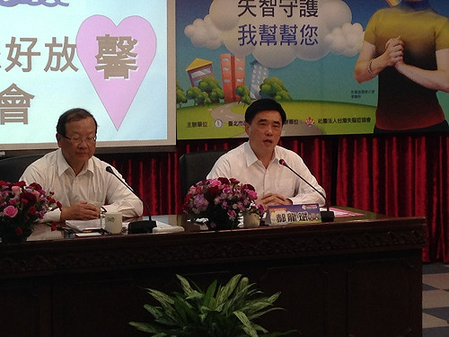 樂生盟嗆「干擾」捷運  郝：勿以身試法