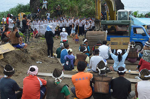 為廠商動用警察權  蘭嶼部落北上抗議