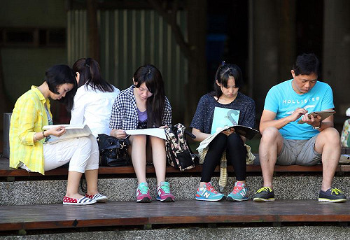 國中會考第一天 各科基礎題增加