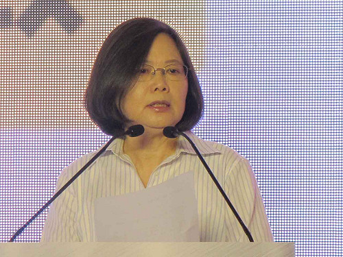 蔡英文：北市租金每坪8百元  自償率百分之百