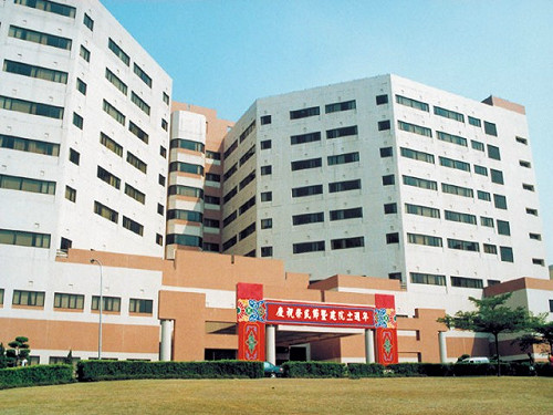 從非洲返國男子疑染伊波拉 高榮緊急隔離