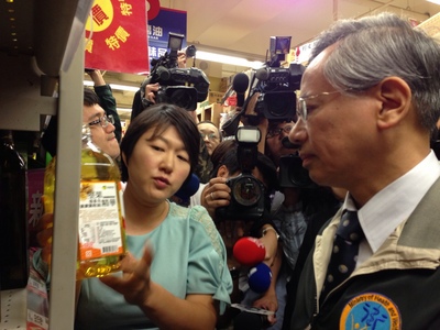 又是標示不清  衛福部令三款油品下架
