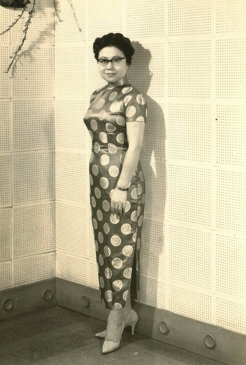 廣播天后崔小萍  坐牢不忘藝術