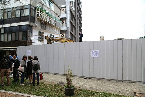 快訊/文林苑事件落幕？士林王家人自拆屋