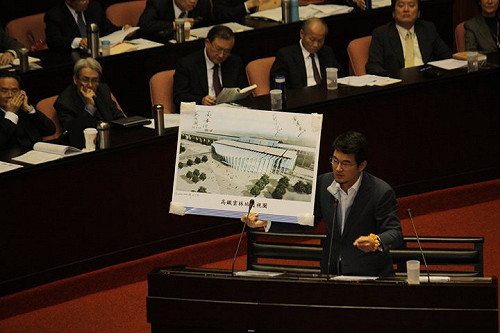 高鐵地層下陷嚴重  將設專案小組突困