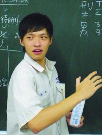 《建青》脫離校刊 陳為廷昔日主編憶當年