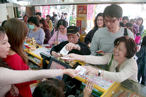 幸運3注  大年初一變億萬富翁
