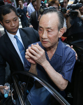 趙藤雄交保後首露面：是葉世文強取強求