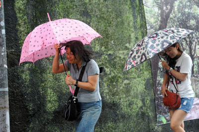 潭美侵台降雨南移  中彰雨量增