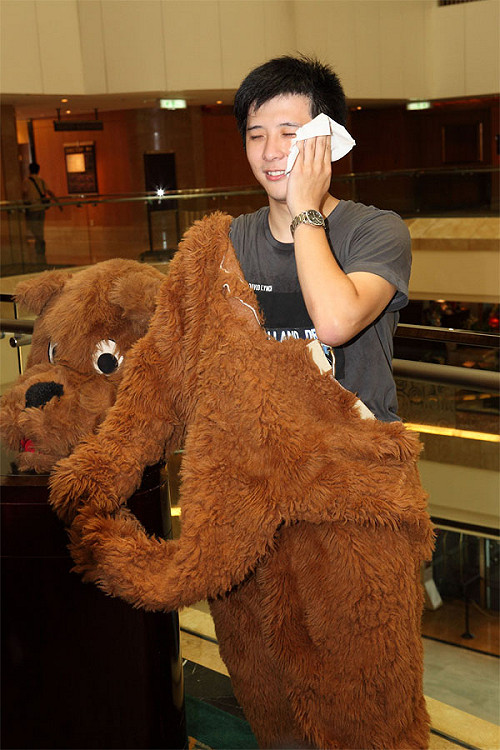 暑期打工  6成2時薪比政府規定低