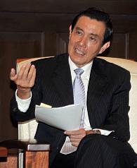 馬英九承諾  導師費明年加碼1千