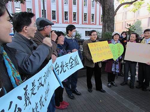 挺教部 教團批基北方案只利金字塔頂學生