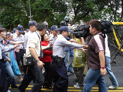 江陳會採訪記者要穿特製背心？  警政署：非強制