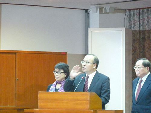 沒抗議6項倡議  陳國祥：難道要搶麥克風？