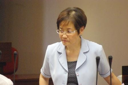 兼總經理遭疑違法 趙雅麗：徵詢過法務　