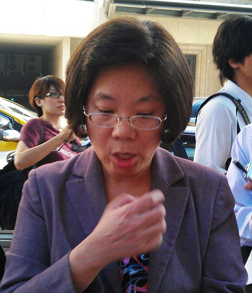 鄭秀玲: 若併購  旺中跨媒體影響率高達140%