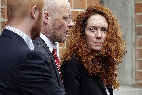 《世界新聞報》竊聽案  前總編被起訴