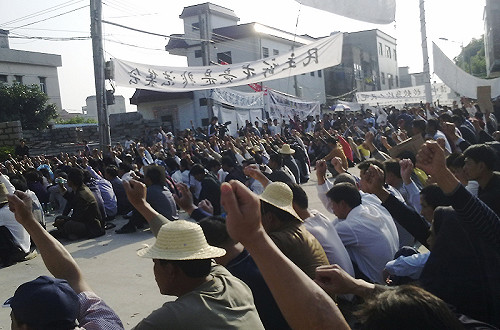 烏坎村民勝利  村委選舉重來