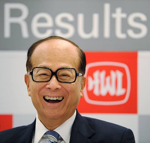 李嘉誠：香港像是被寵壞的孩子