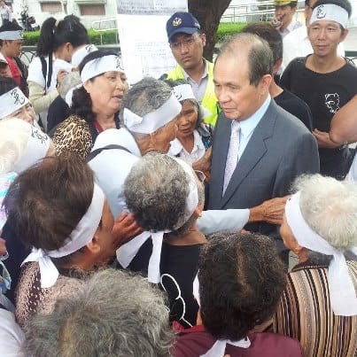 抗議殯葬園區為鄰  後龍居民向監委陳情