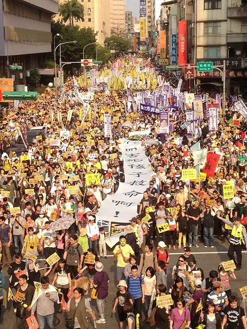 20萬人上街反核 環團：人民已寫下歷史