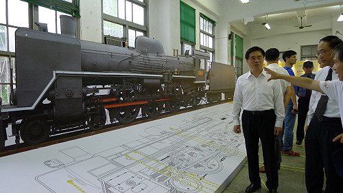 北廠開發案過關  郝出席鐵道文化節遭嗆