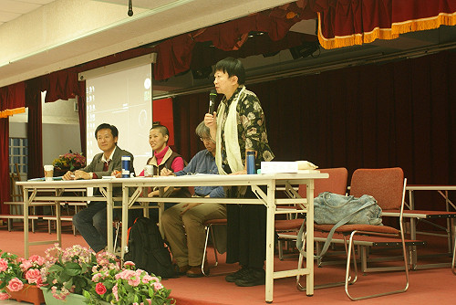 反內湖開發案  張曉風 : 捐款慈濟應慎思